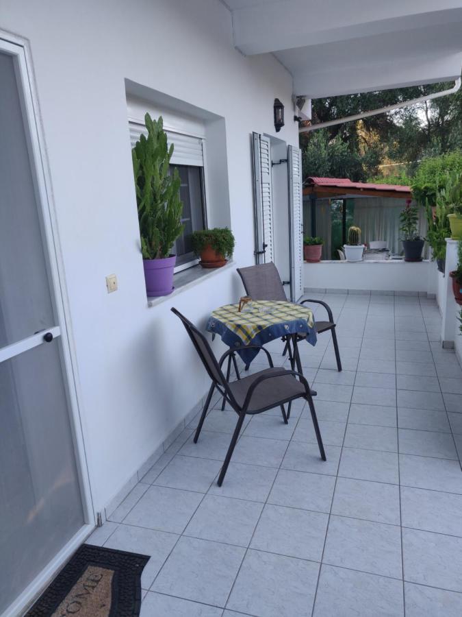 Holiday home Efi's