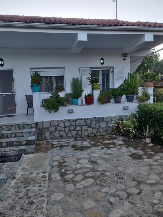 Holiday home Efi's *